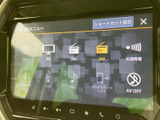 多様な音源に対応し、高音質で音楽を楽しめます。直感的な操作で、お好みの音楽を簡単に見つけられます。長距離ドライブも快適に。