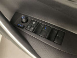 運転席から操作可能なパワーウィンドウ!