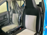 フロントシートです。ゆったり運転ができます。長距離ドライブもラクラク♪♪