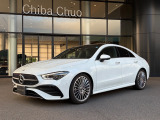 デジタルホワイト(メタリック)の清潔感が際立つCLA 180。上品さと実用性を兼ね備えた一台です。