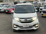 ★LEDヘッドライト搭載★ 白っぽく光る明るく省電力なLEDライト!先進的な白い輝きでフロントフェースを引き締めます☆
