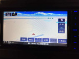 ナビを装備。タッチパネル式で使いやすく、お出かけもラクラクです。
