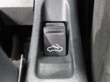 アクティブトップは電動で開閉できます。