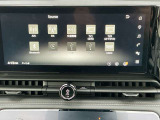 カーナビは、BluetoothとHDMI 対応のメモリーナビが装着されています。