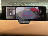 車両の前後左右にある4つのカメラを活用し、センターディスプレイの表示や各種警報音で低速走行時や駐車時に車両周辺の確認を支援し、見えない部分の危険察知をサポートいたします!