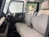 【車内ルームクリーニング済】専門スタッフにより車内はきれいにルームクリーニングを行っております。