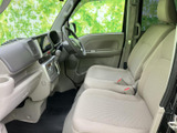 運転しやすいシンプルな操作性です。必要な情報が視認しやすく、安全運転をサポートします。快適なドライブをお楽しみください。