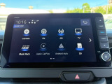 ホンダ純正コネクトナビ搭載車両♪ナビはルート案内はもちろん、Bluetooth接続にも対応していますので、スマホの中の音楽を手軽に楽しむこともできます♪AppleCarplayもご利用可能です♪