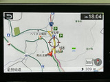 わかりやすい地図表示で、初めての道も安心。渋滞情報もリアルタイムで確認できるので、スムーズな移動をサポートします。