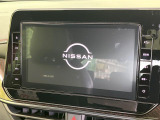【メーカー純正9インチナビ】インテリアに溶け込むスタイリッシュな「専用設計」メーカーナビを装備♪視認性や操作性など基本性能にも優れ、より上質なカーライフをお楽しみいただけます。