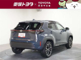 「中古車ハイブリッド保証」付き。ハイブリッド機構を無償で保証します。保証期間は、初度登録年月から10年目まで、またはロングラン保証が終わってから3年間。ただし累計走行距離が20万km以内です。