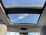 アウトランダー PHEV 2.4 P 4WD 本革シート