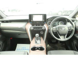 すっきりとした運転席回り☆
