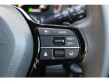安全運転支援システムHonda SENSINGを搭載。アダプティブクルーズコントロール、車線維持など複数の先進技術で安心・快適なドライブをサポートします。