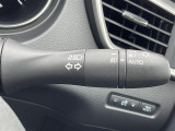 【 オートライト 】オートライトなのでライトの点け忘れを気にすることなく運転が出来ます♪//