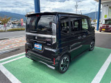 全方位モニター付メモリーナビゲーション スズキコネクト対応通信機装着車 フルセグTV 2WD 元当社試乗車 両側電動スライドドア 電動パーキング オートホールド 禁煙車 新品フロアマット 5046キロ