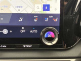 デュアルエアコンとは、運転席と助手席で、個別に温度設定ができる機能です。気温の感じ方は、人それぞれ違うもの。乗る人に優しい機能ですね。