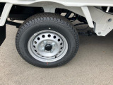 納車前にはプロのメカニックが点検、整備を行いますので安心してお乗り頂けます!!