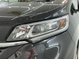 LEDヘッドライトは、点灯の瞬間から最大光量を発揮し、突然暗くなるトンネルなどでの安定感を高めます。