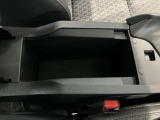 アームレスト付きです!運転の疲労を軽減してくれます♪