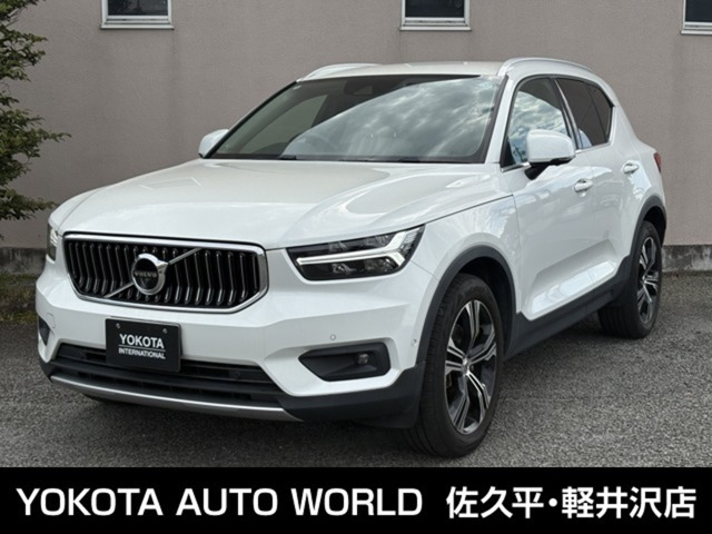 XC40 B4 AWD インスクリプション 4WD