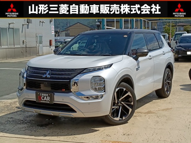 アウトランダー PHEV 2.4 P 4WD