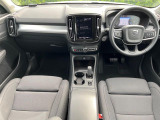 XC40 B4 AWD モメンタム 4WD 