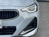 また、BMW正規認定中古車は、エマージェンシーサービスが自動付帯。24時間365日、皆様のカーライフをサポート致します。確かな安心のうえで、「駆けぬける歓び」をご堪能ください。
