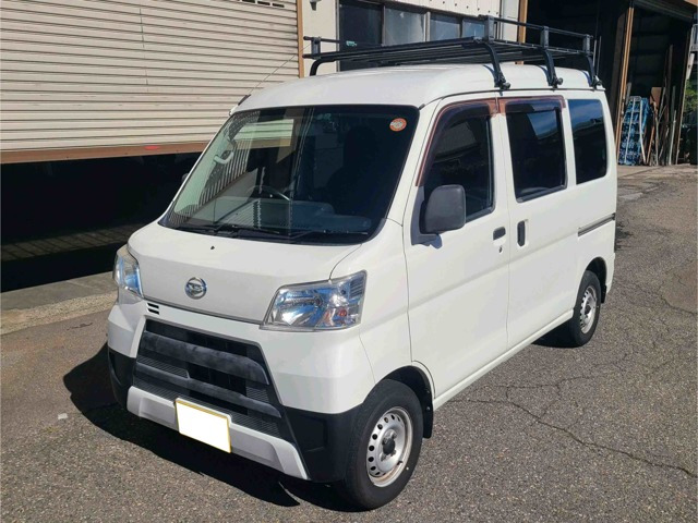 ダイハツ ハイゼットカーゴ 