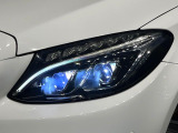 ●LEDヘッドライト:夜間走行時も良好な視界を確保し安心して運転できる高輝度LEDヘッドライトを装備!点灯速度が早く、消費電力も抑えられています。
