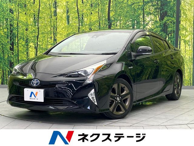 トヨタ プリウス 