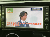 後席のエンターテイメントに。長距離移動も退屈知らずで、楽しい時間をお過ごしいただけます。停車時に動画を楽しめます。