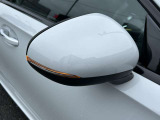 納車前整備は、メルセデスベンツ国際認定メカニックによる最新の検査ライン等の施設が充実した当社工場で入念に行います。メルセデス・ベンツの定める厳しい基準をクリアしたお車のみをご案内させて頂きます。