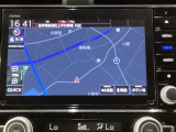 ナビゲーションはフルセグTV対応のGathers純正メモリーナビを搭載しています。Bluetoothオーディオ機能がありますので、スマートフォンなどの音楽も再生できます。