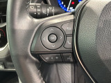 ステアリングにオーディオ操作スイッチが付いています。オーディオ画面に直接タッチしなくても操作が出来ますので、運転に集中できます。