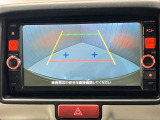 【バックモニター】駐車時に後ろの映像がナビゲーションにうつるので駐車がらくらく★車庫入れが心配なかたもバックモニターで安心★