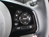 ◆アダプティブクルーズコントロール◆予め設定した車速内でクルマが自動的に加減速。前走車との適切な車間距離を維持しながら追従走行します。【LKAS】車線維持支援システムでステアリング操作を支援。
