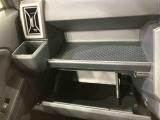弊社では、お車を納車してからが本当のお付き合いのスタートだと思っています。お客様に頼りにされる「お店」を目指しています!