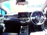 周りが見やすく運転しやすいお車です♪