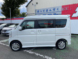 片側オートスライドドア装備!運転席やドアのスイッチ、リモコンキーでも開閉操作できるので便利ですよ!