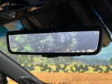 【デジタルインナーミラー】後席の大きな荷物や同乗者で後方が確認しづらい時でも安心!カメラが撮影した車両後方の映像をルームミラー内に表示。クリアな視界で状況の確認が可能です!