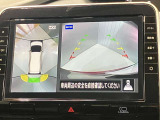 【アラウンドビューモニター】車を上から見下ろしているかのような映像で周囲の状況がひと目で確認、狭い駐車場に駐車するときも安心です♪