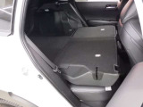 当店では専任のメカニックが大切なお客様のお車を一台一台丁寧に整備いたします。自社認証工場にてリフトアップし下回りまでキッチリ検査いたします。