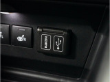 USB電源を備えています。
