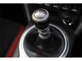 大好評のボディコーティング「ハイモースコート」もご納車までに施工可能。雨染みや線傷など中古車だからと諦めていませんか?ピカピカの状態でお乗り出しいただけます。