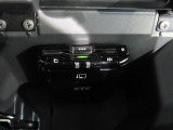 ETC車載器付きです。高速道路の料金所もスムーズに通過できます。