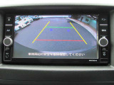 バックカメラ付き☆バックする際に後方の様子をナビモニターに表示してくれます!運転席にいながら、後方確認が出来るので、バック駐車がスムーズに行えます◎