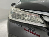 LEDヘッドライトは、点灯の瞬間から最大光量を発揮し、突然暗くなるトンネルなどでの安定感を高めます。