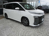 全国のトヨタディーラーにて保証が受けられるロングラン保証が1年間無料でつきます。別途費用にて3年間まで延長できます。