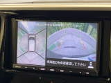 【アラウンドビューモニター】専用のカメラにより、上から見下ろしたような視点で360度クルマの周囲を確認することができます☆死角部分も確認しやすく、狭い場所での切り返しや駐車もスムーズに行えます。